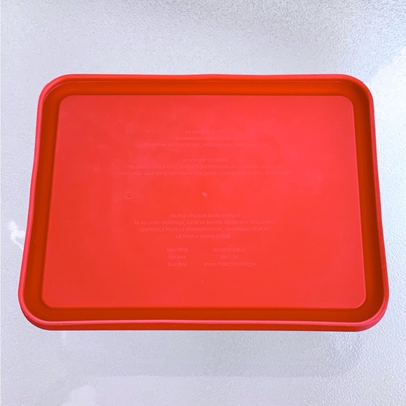 Pyrex Rectangular Food Storage / Baking Dish with Red Lid ~ 6 Cup / 1.5 L - Picture 5 of 5